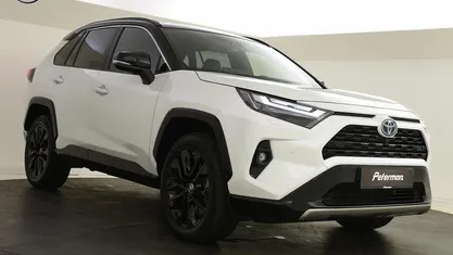 Gebruikt 2024 Toyota RAV4 Hybrid Style SUV | € 41.999 (Eerlijke prijs)