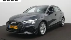 Grijs Gebruikt 2024 Audi A3 Sportback e-tron Advanced Sedan | € 32.900 (Goede deal)