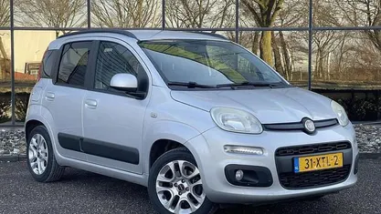 Grijs Gebruikt 2012 Fiat Panda Lounge Hatchback | € 3.999 (Goede deal)