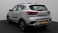 Grijs, metallic lak Gebruikt 2023 MG ZS Luxury Sedan | € 21.444 (Eerlijke prijs)
