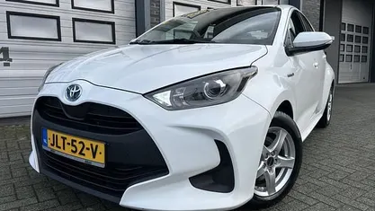Occasion 2020 Toyota Yaris Hatchback | € 14.999 (Goede deal)
