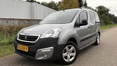 Grijs Gebruikt 2017 Peugeot Partner Tepee Active MPV | € 9.750 (Eerlijke prijs)