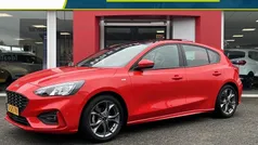 Gebruikt 2020 Ford Focus Business Edition Hatchback | € 17.900 (Eerlijke prijs)