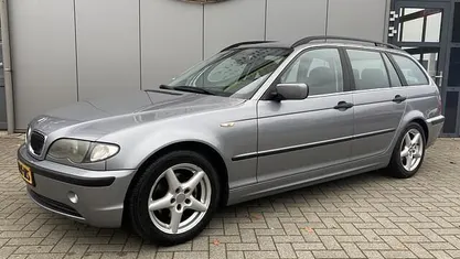 Grijs Occasion 2005 BMW 316 Stationwagen | € 1.950 (Eerlijke prijs)