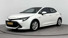 Wit Gebruikt 2021 Toyota Corolla Business Edition Hatchback | € 18.445 (Eerlijke prijs)