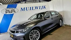Gebruikt 2020 BMW 318 Executive Stationwagen | € 27.750 (Eerlijke prijs)