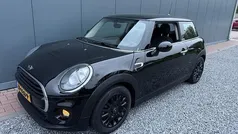 Hatchback Gebruikt 2016 Mini Cooper Business Hatchback | € 10.900 (Goede deal)