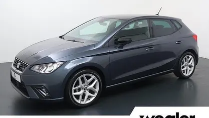 Grijs Occasion 2021 Seat Ibiza FR Hatchback | € 16.940 (Eerlijke prijs)