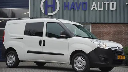 Gebruikt 2015 Opel Combo Van | € 9.750 (Eerlijke prijs)