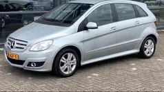 Grijs Gebruikt 2009 Mercedes B200 MPV | € 6.995 (Eerlijke prijs)