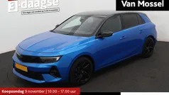 Blauw Gebruikt 2024 Opel Astra Hatchback | € 27.940 (Goede deal)
