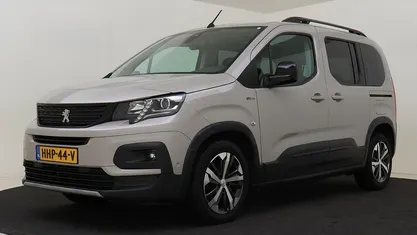 Grijs Gebruikt 2020 Peugeot Rifter GT-line MPV | € 24.500 (Eerlijke prijs)