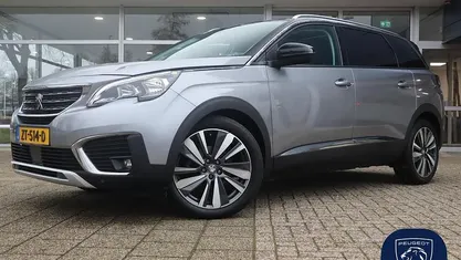 Grijs Gebruikt 2019 Peugeot 5008 Allure SUV | € 18.950 (Eerlijke prijs)