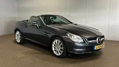 Grijs, metallic lak Gebruikt 2011 Mercedes SLK200 Cabriolet | € 18.900 (Eerlijke prijs)
