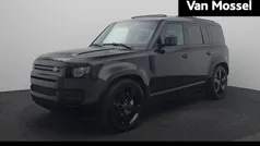 Gebruikt 2025 Land Rover Defender SE Dynamic SUV | € 98.690 (Eerlijke prijs)