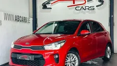 Gebruikt 2020 Kia Rio Sedan | € 12.990 (Eerlijke prijs)