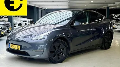 Occasion Tesla Model Y Long Range AWD 378 kW (514 PK) 2021 Grijs SUV