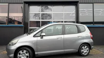 Grijs Occasion 2005 Honda Jazz S Hatchback | € 2.950 (Eerlijke prijs)