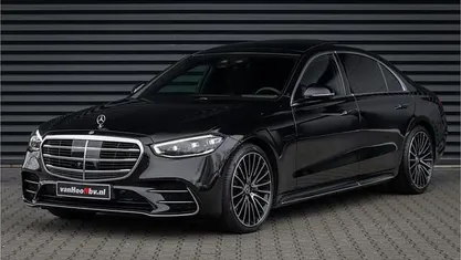 Zwart Occasion 2025 Mercedes S580 AMG line Sedan | € 169.900 (Eerlijke prijs)