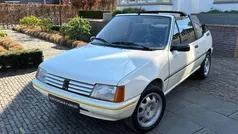 Peugeot 205
