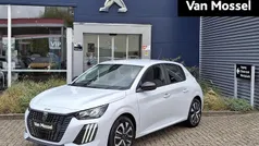 Wit Gebruikt 2025 Peugeot 208 Style Hatchback | € 23.440 (Eerlijke prijs)