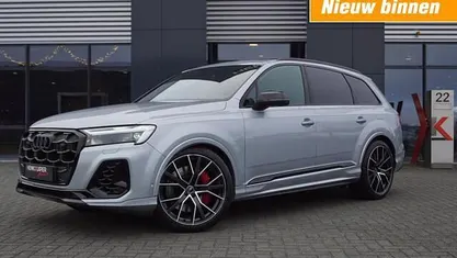 Zilver Gebruikt 2024 Audi Q7 Competition SUV | € 87.750 (Eerlijke prijs)