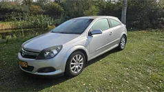 Gebruikt 2008 Opel Astra GTC Hatchback | € 1.950 (Eerlijke prijs)
