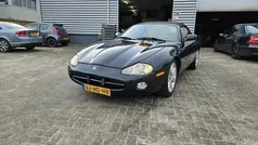 Jaguar XK8
