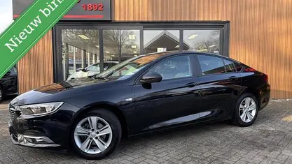 Occasion 2017 Opel Insignia Edition Hatchback | € 8.000 (Goede deal)