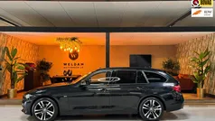 Gebruikt 2018 BMW 320 Executive Stationwagen | € 23.985 (Eerlijke prijs)
