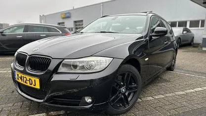 Occasion BMW 318 143 PK (105 kW) 2010 Zwart Stationwagen
