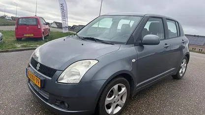 Occasion Suzuki Swift GLS 93 PK (68 kW) 2006 Grijs (metallic) Hatchback
