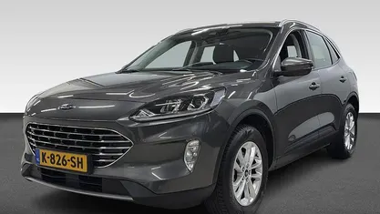 Grijs Occasion 2021 Ford Kuga Titanium SUV | € 21.490 (Eerlijke prijs)
