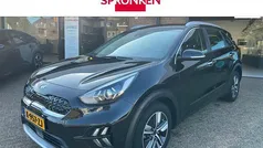 Zwart Gebruikt 2021 Kia Niro SUV | € 22.900 (Goede deal)