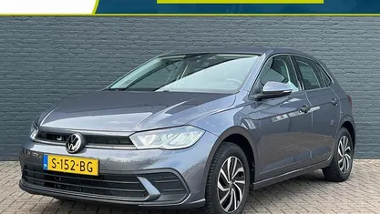 Occasion VW Polo Life 95 PK (69 kW) 2023 Grijs Hatchback