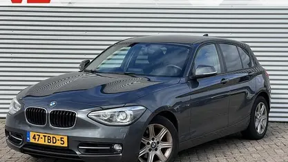 Occasion BMW 118 Basis 170 PK (125 kW) 2011 Grijs Hatchback