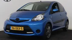 Blauw Gebruikt 2012 Toyota Aygo Hatchback | € 6.950 (Eerlijke prijs)