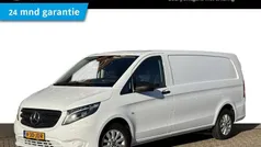 Wit Gebruikt 2023 Mercedes Vito MPV | € 34.950 (Eerlijke prijs)