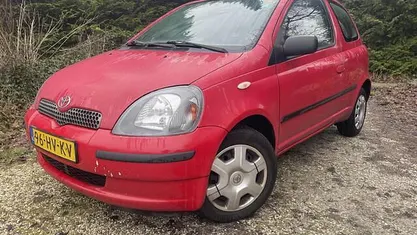 Occasion 2002 Toyota Yaris Luna Hatchback | € 799 (Goede deal)