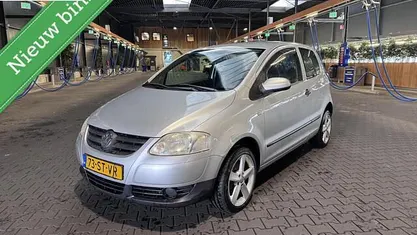 Grijs (metallic) Gebruikt 2006 VW Fox Hatchback | € 1.499 (Eerlijke prijs)