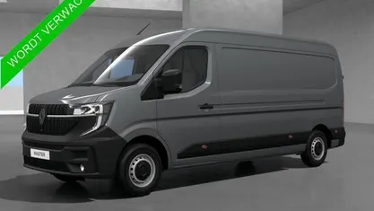 Gebruikt 2024 Renault Master Van | € 37.850 (Eerlijke prijs)