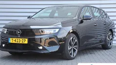 Zwart Gebruikt 2023 Opel Astra Stationwagen | € 28.595 (Eerlijke prijs)