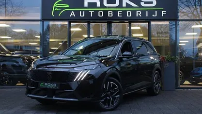 Zwart Occasion 2024 Peugeot 5008 Allure SUV | € 35.850 (Eerlijke prijs)