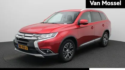 Rood Gebruikt 2017 Mitsubishi Outlander SUV | € 18.900 (Eerlijke prijs)
