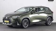 Groen Gebruikt 2023 Lexus NX350h Business Edition SUV | € 51.945 (Goede deal)