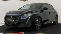 Zwart Gebruikt 2021 Peugeot 208 Allure Hatchback | € 14.925 (Eerlijke prijs)