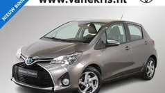Gebruikt 2017 Toyota Yaris Hybrid Trend Hatchback | € 16.250 (Eerlijke prijs)
