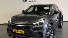 Gebruikt 2025 Lexus LBX Business Edition SUV | € 35.950 (Eerlijke prijs)