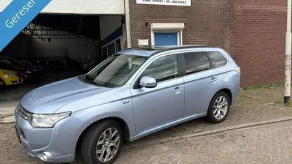Occasion Mitsubishi Outlander Instyle 121 PK (88 kW) 2013 Blauw SUV