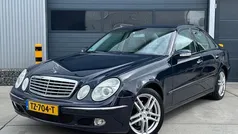 Blauw Gebruikt 2003 Mercedes E240 Avantgarde Sedan | € 4.899 (Eerlijke prijs)